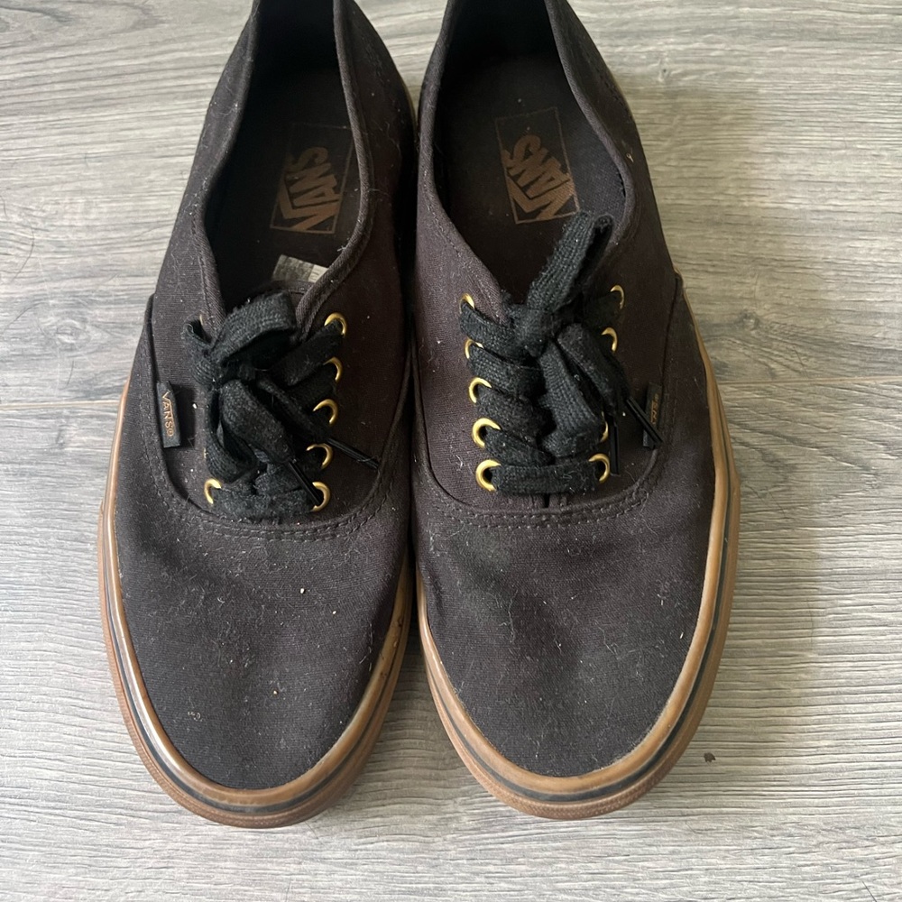 Men’s black Vans size 9.5